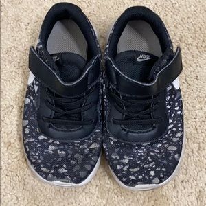 Nike toddler Boy shoes